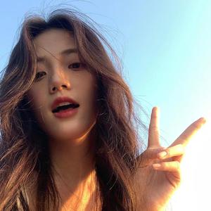 14萝被拖进小树林C了好爽贴吧
